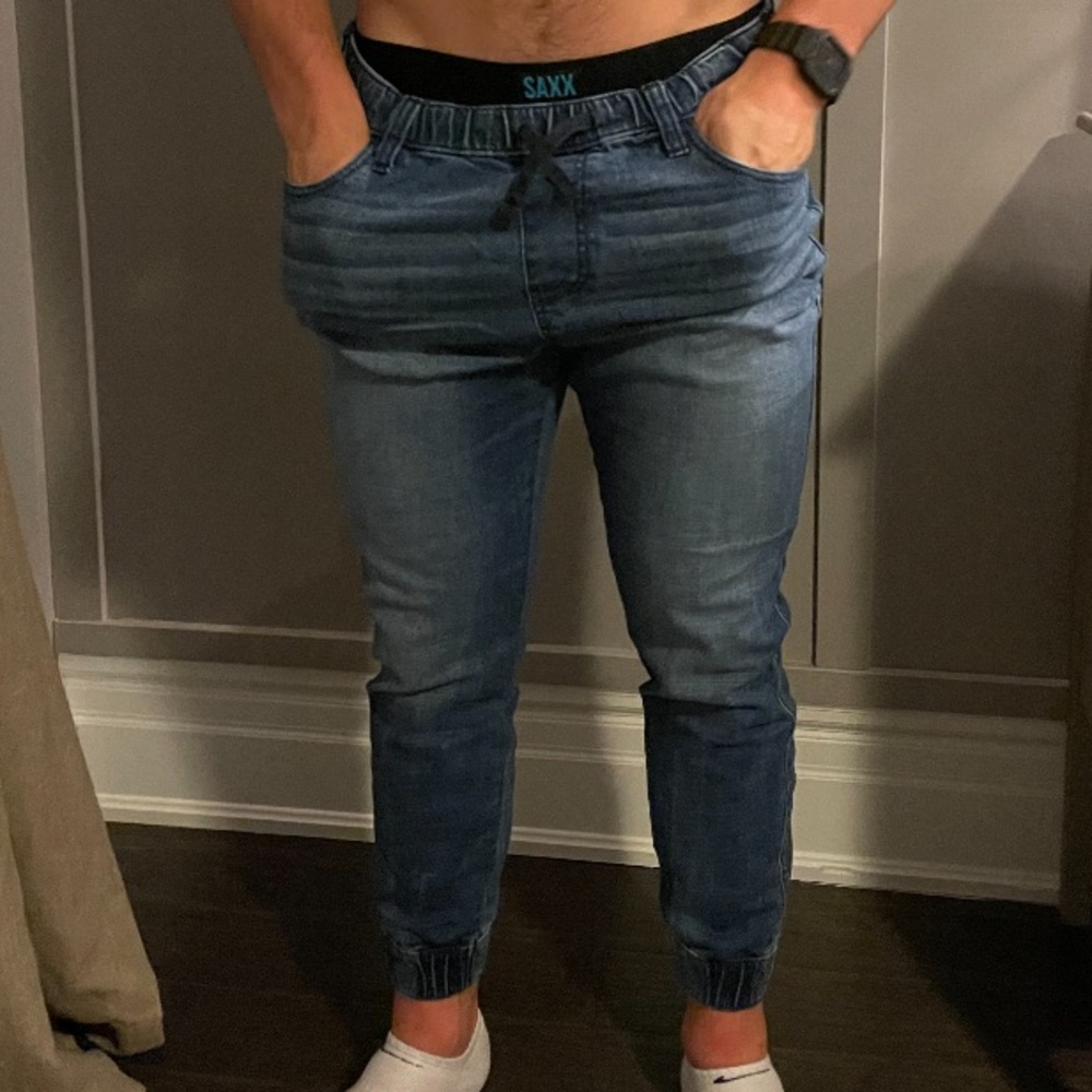 Hollister Jean joggers size L